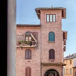 Oro Blu * Siena