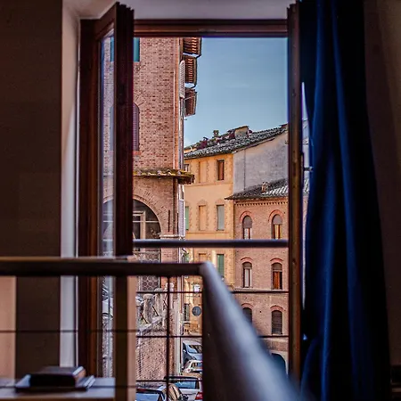 Oro Blu * Siena